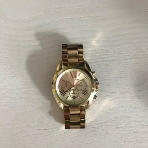 Michael Kors Watch - GOLD